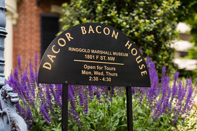 Colonial mansion in Washington DC the DACOR Bacon House