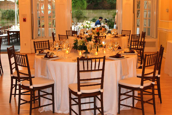 Dumbarton House - Dining table