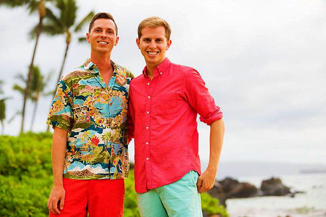 Ceremonies by Cindy - Gay couple on the beach