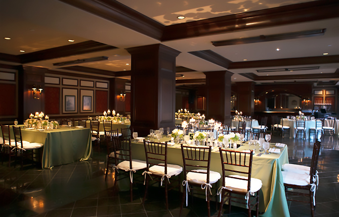The Vinoy Renaissance St. Petersburg Resort & Golf Club wedding reception interior wood columns