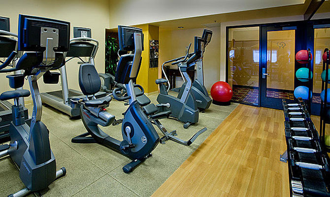 Doubletree O'Hare Fitness Center