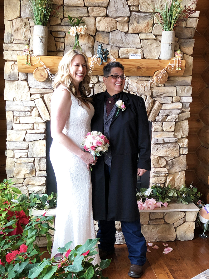 - Northern California - Murphys - San Joaquin - LGBT Wedding Packages - Courtwood Inn Bed and Breakfast