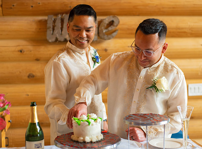 - Northern California - Murphys - San Joaquin - LGBT Wedding Packages - Courtwood Inn Bed and Breakfast