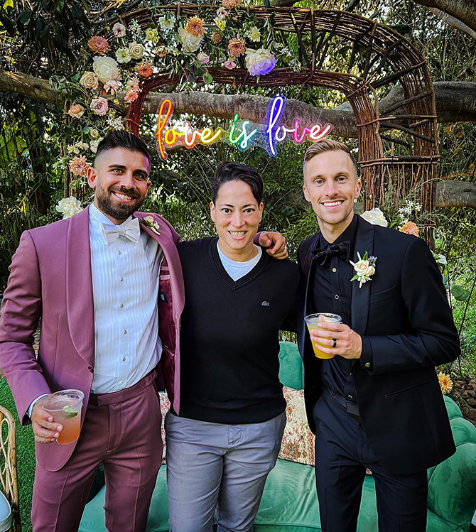 DJ Keelez
Los Angeles, California LGBT Wedding Disc Jockey