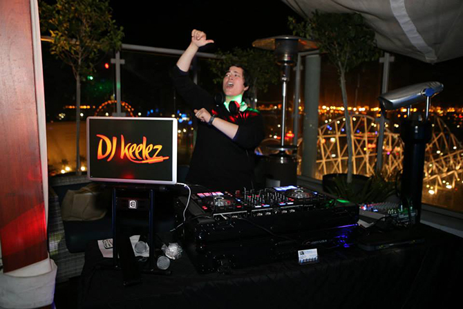 DJ Keelez
Los Angeles, California LGBT Wedding Disc Jockey