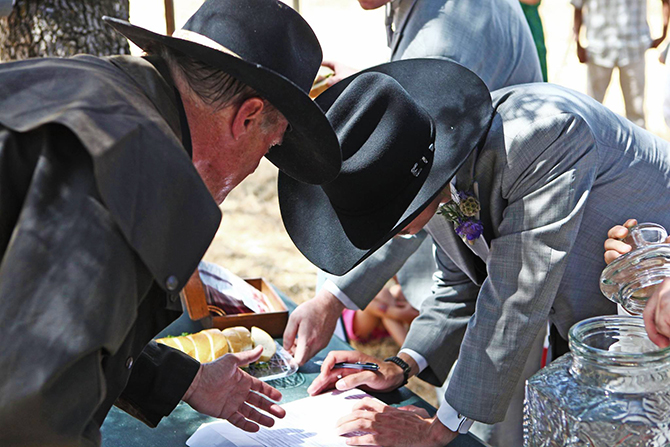  - Sacramento, CA LGBT Wedding Officiant - Forever Inspired - Mitch Darnell
