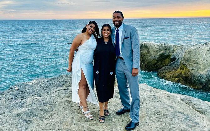 Married by Maricela
Santa Clarita, California LGBT Wedding Officiant
Los Angeles Area - Spanish and bilingual ceremonies. My specialty is Spanglish ceremonies