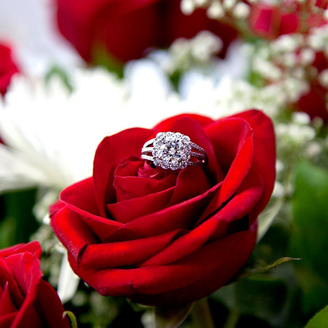 Redmond Diamond Center 
Carlsbad, CA LGBT-Friendly Wedding Jewelry Designer - Redmond Diamond Center
