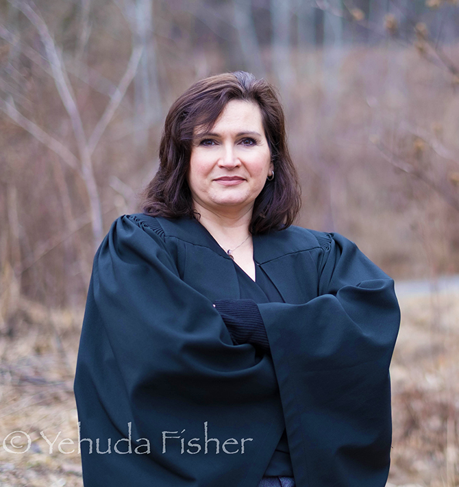 Toronto LGBT Wedding Officiant - Toronto Wedding Ceremonies - Paula Da Nova
