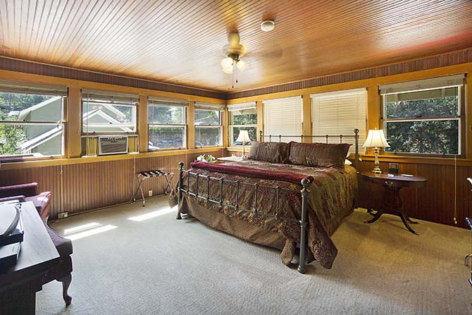 Avenue Hotel Bed and Breakfast - The Canon Room