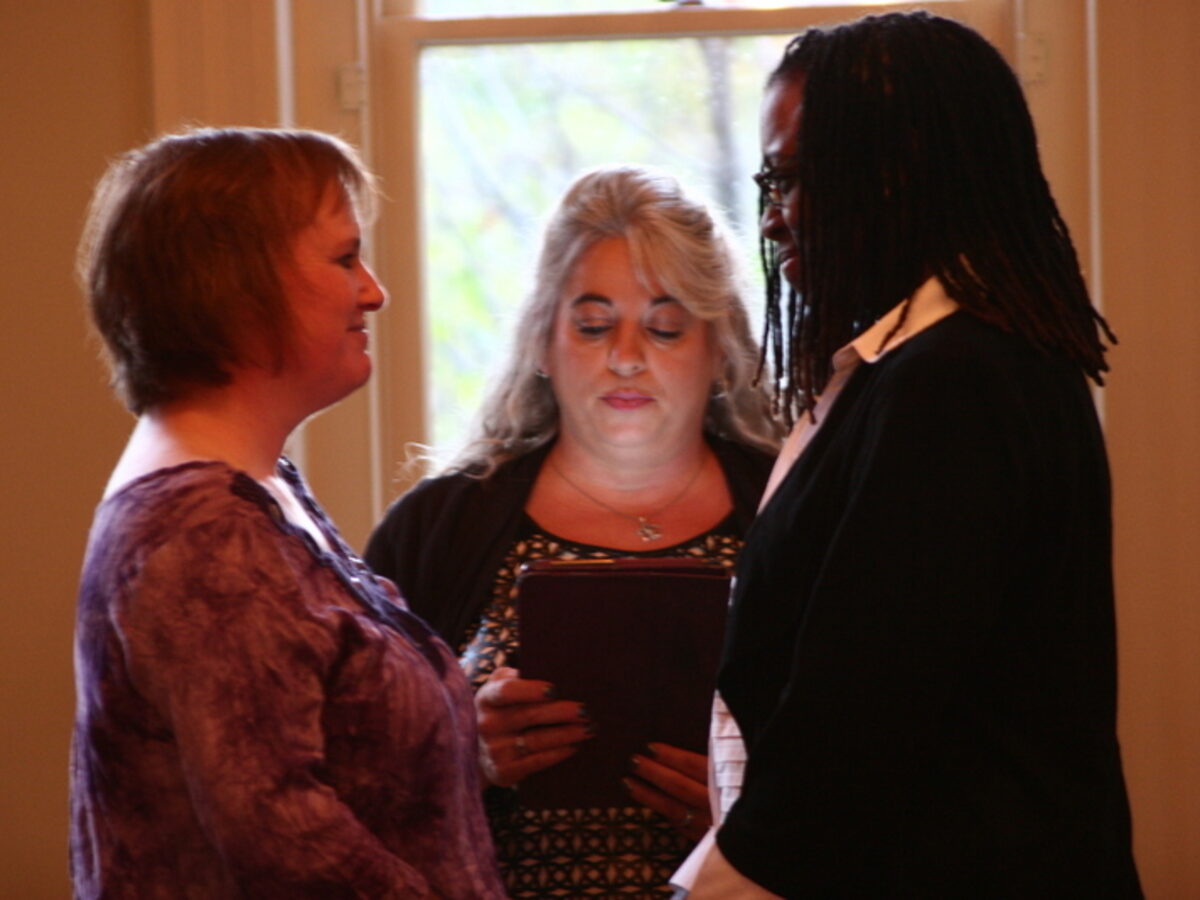 Colorado Wedding Ministers
Denver, Colorado LGBT Wedding Officiants