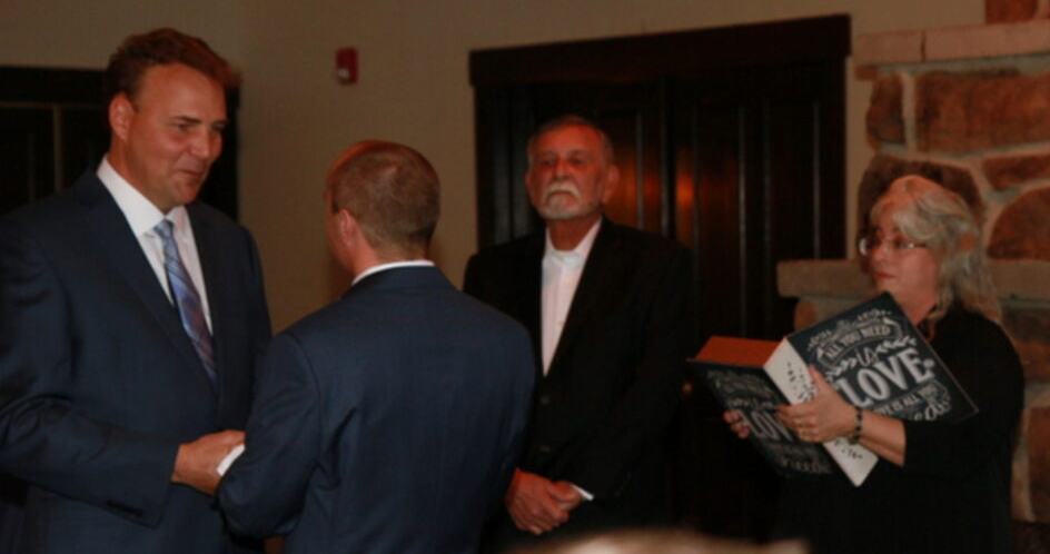 Colorado Wedding Ministers
Denver, Colorado LGBT Wedding Officiants