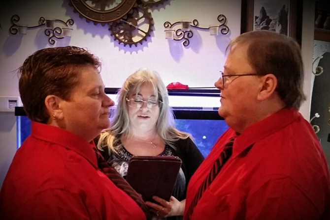 Colorado Wedding Ministers
Denver, Colorado LGBT Wedding Officiants