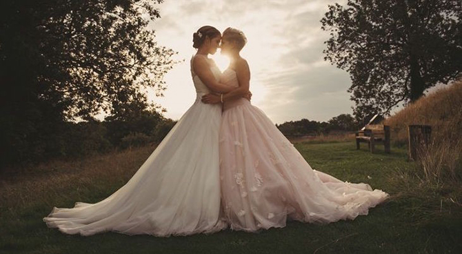 - Estes Park, Colorado LGBT Wedding Officiant & Wedding Packages - Marry Me In Colorado
