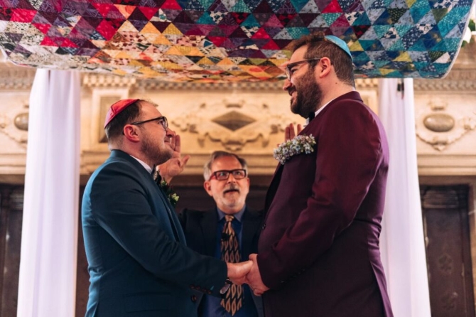 Cate Barry Photography 
Hamden, Connecticut LGBTQ Wedding Photographer

