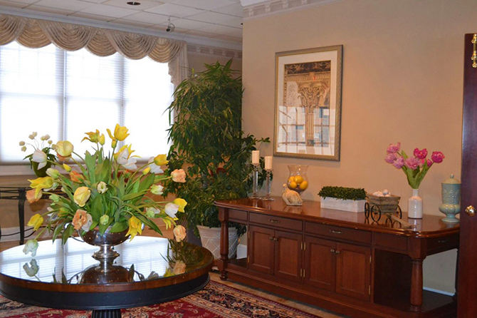 The Amber Room Colonnade Danbury Connecticut