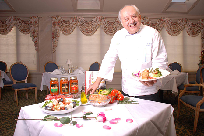 WoodWinds Catering
Branford, Connecticut LGBT Wedding Catering Service