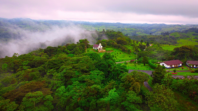Villa Blanca Cloud Forest Hotel + Retreat
San Ramon, Costa Rica LGBTQ Destination Weddings & Honeymoons