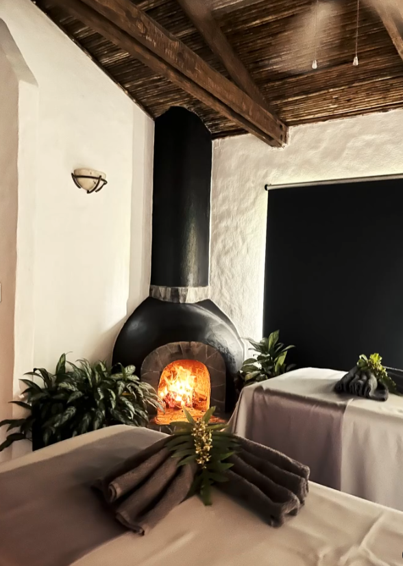 Villa Blanca Cloud Forest Hotel + Retreat
San Ramon, Costa Rica LGBTQ Destination Weddings & Honeymoons