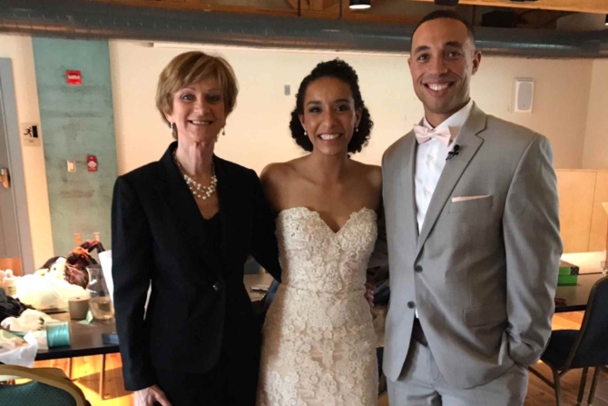 Weddings with Lorraine 
Middletown, Delaware LGBT Wedding Officiant
