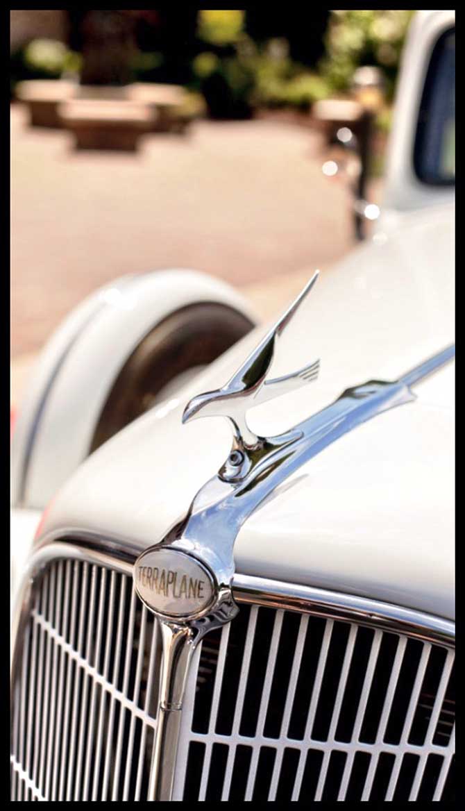American Classic Wedding Car Service , LLC