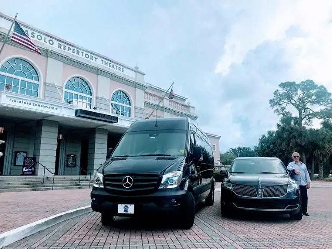 Blue Ribbon Transportation - Sarasota Florida LGBT Wedding Limousine Services