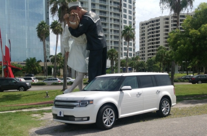 Blue Ribbon Transportation - Sarasota Florida LGBT Wedding Limousine Services