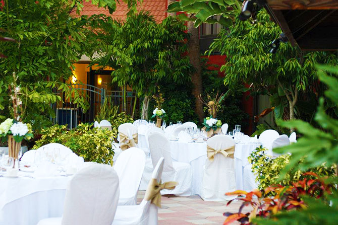 Crowne Plaza Bell Tower LGBT Wedding Venue in Ft Myers Florida