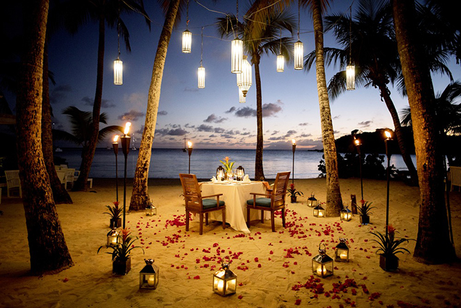 LGBT Romantic Dinner - LGBT Cruise Planners