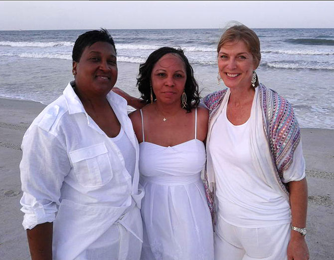 Florida Wedding Celebrant - Jacksonville, FL LGBT Weddings - With Lesbian Brides on the beach