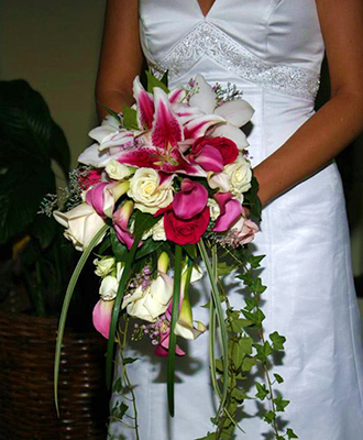 Florida Weddings Online - Exotic florals wedding bouquet