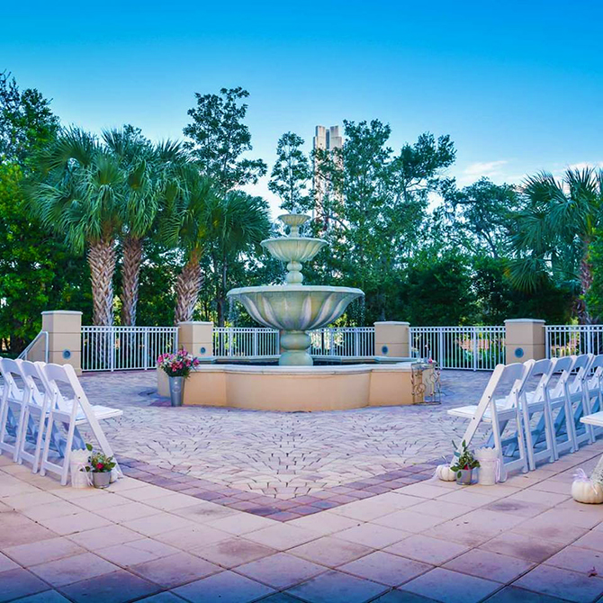 Wedding Ceremonies at Hilton St. Petersburg Carillon Park