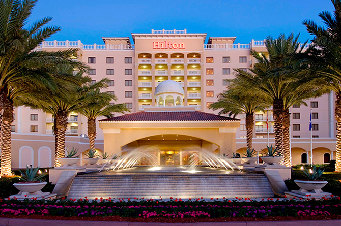 St Pete Lake Front Hotel - Hilton St. Petersburg Carillon Park