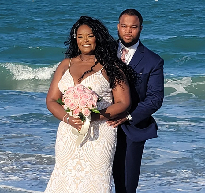 I Do Florida Weddings
Merritt Island, FL LGBT-Friendly Wedding Officiant, Certified Wedding Planner, Day of Coordinator & Notary Public