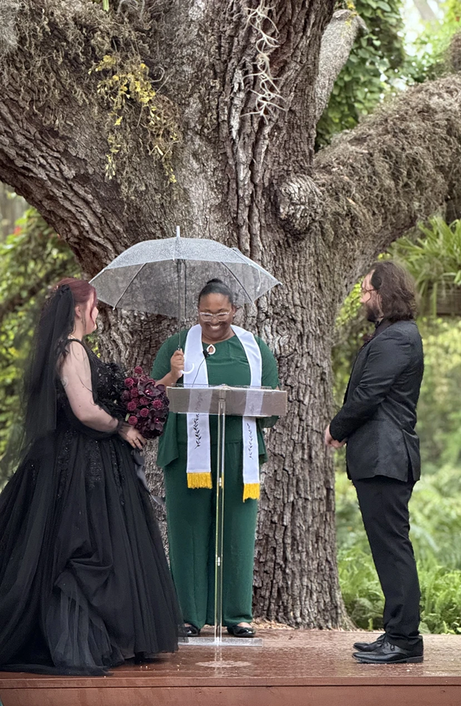 Kei & Kay Weddings
Tampa Area Florida LGBT Wedding Minister & Notary
Brandon, FL