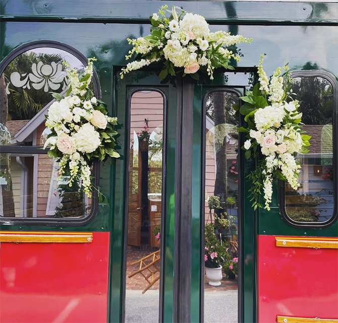 Molly’s Trolleys
South Florida LGBT Weddings Vintage Charm 1920s-Style Trolleys
West Palm Beach - Boca Raton - Fort Lauderdale