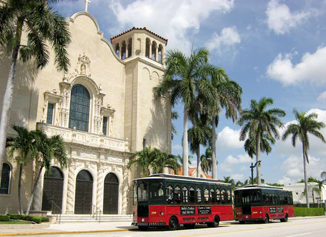 Molly’s Trolleys
South Florida LGBT Weddings Vintage Charm 1920s-Style Trolleys
West Palm Beach - Boca Raton - Fort Lauderdale