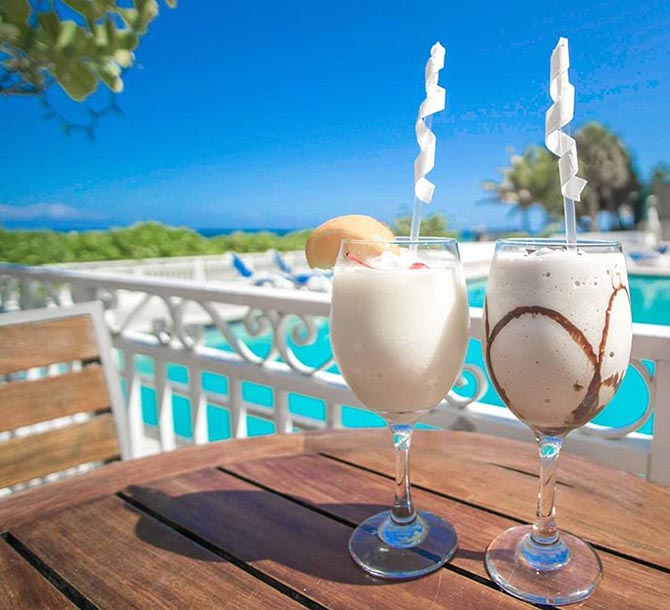 - Fort Lauderdale, Florida LGBT Wedding Receptions Beach - Ocean Manor Beach Resort