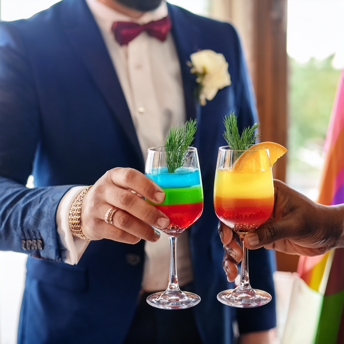 Pop Up Pourer House
Southwest Florida LGBT Wedding Bartender Service