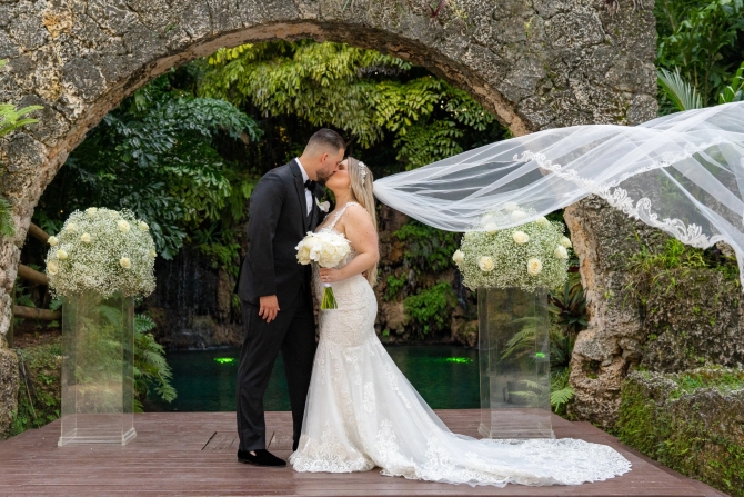 Starry Eyed Stories
Doral, Florida LGBT Wedding Photographer and Videographer

