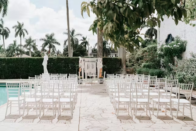 Young Mansion & Gardens
Hollywood, Florida LGBT Wedding Mansion

