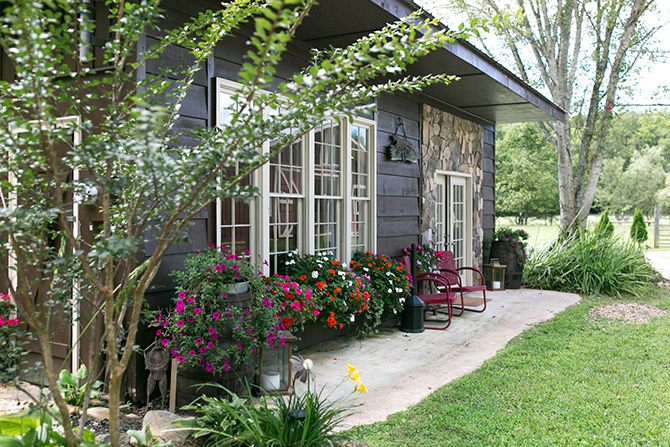 Wedding Suite - North Georgia Mountains - LGBT Wedding Venue - Willow Creek Farm