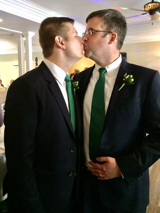 - Atlanta, GA LGBT Wedding Officiant - Loganville - Your Wedding Your Way
