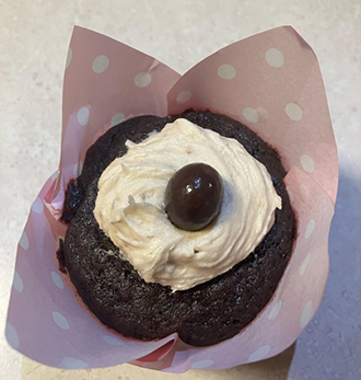 Julia’s Deliciousness 
Twin Falls, Idaho LGBT Wedding Cakes

