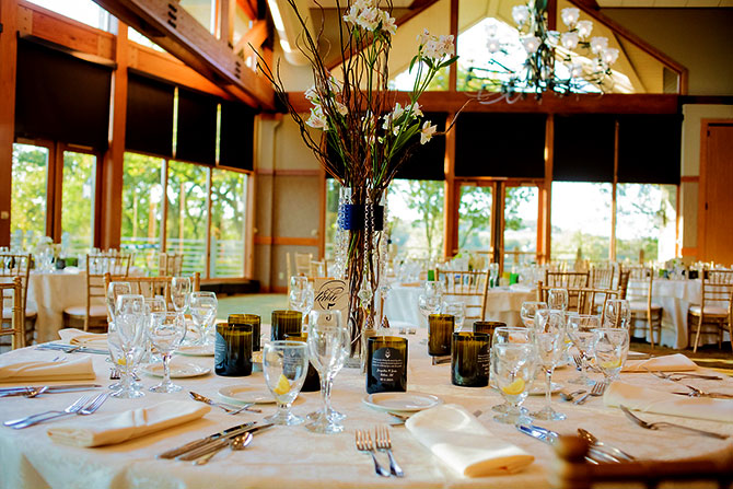 Eagle Ridge Resort & Spa - Dining Table