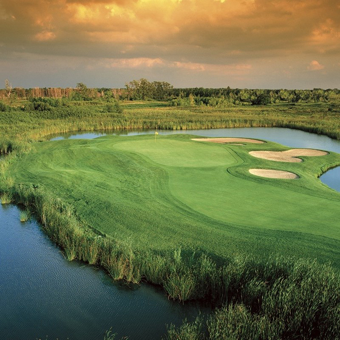 Geneva, IL LGBT Wedding Reception Venue - Eagle Brook Country Club