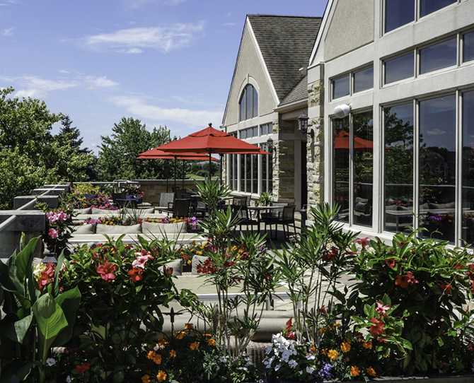 Geneva, IL LGBT Wedding Reception Venue - Eagle Brook Country Club