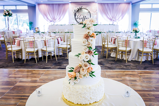 Geneva, IL LGBT Wedding Reception Venue - Eagle Brook Country Club