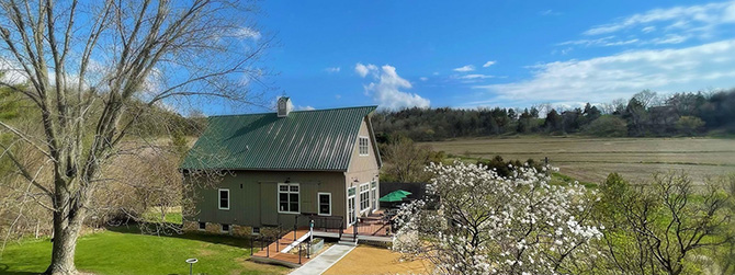 Hawk Valley Retreat and Cottages
Galena, Illinois LGBT Wedding Reception Site
Stress-Free Elopements in Galena, IL - Northwest Illinois Jo-Daviess County
