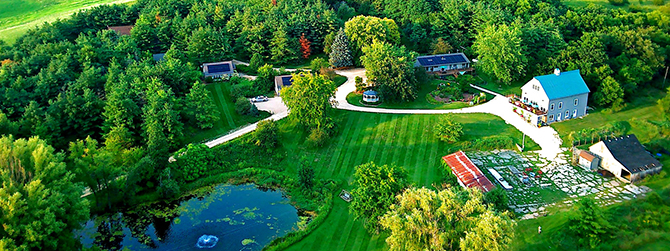 Hawk Valley Retreat and Cottages
Galena, Illinois LGBT Wedding Reception Site
Stress-Free Elopements in Galena, IL - Northwest Illinois Jo-Daviess County
